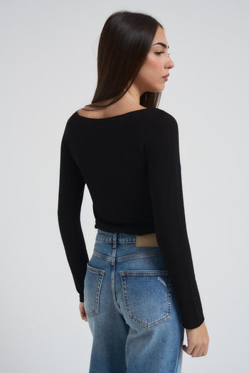 Maglia nera a maniche lunghe e spalle scoperte - 4