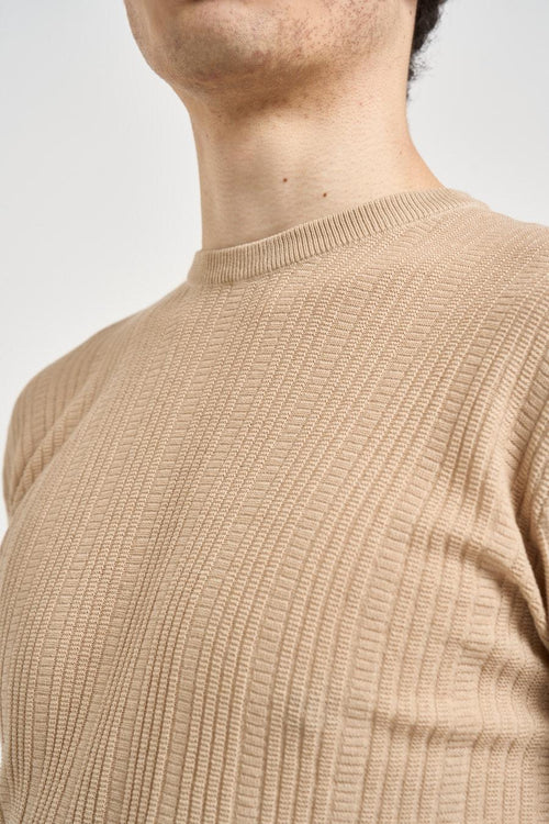 T-shirt uomo in maglia beige - 2