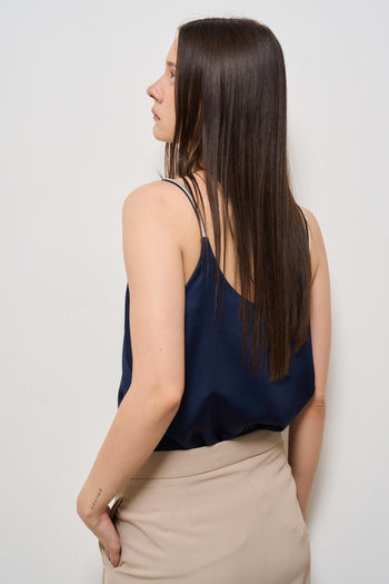 Top donna scollo a V blu. - 5