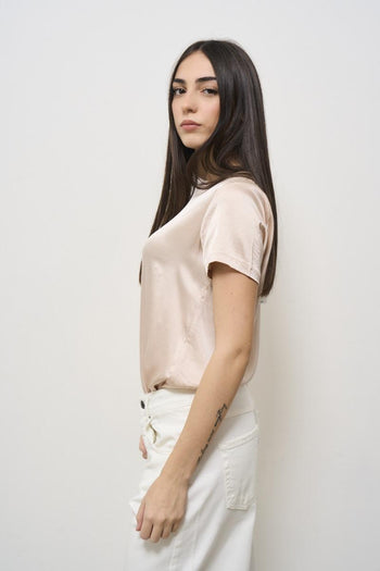 Women's pink satin t-shirt - 4