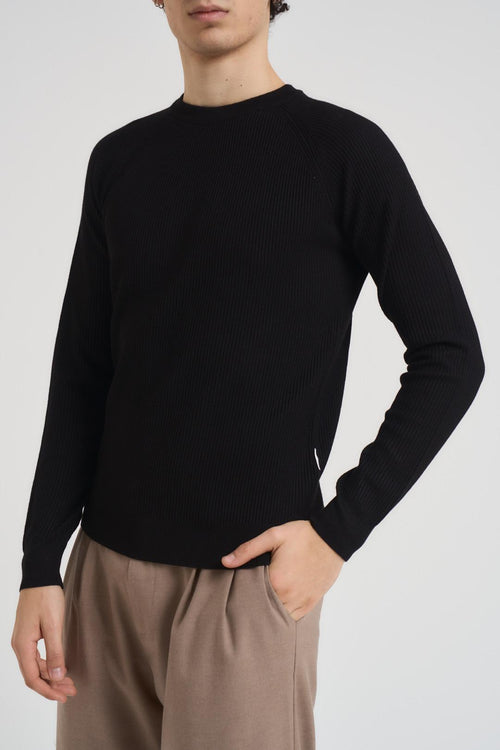 Maglia uomo girocollo a coste nera