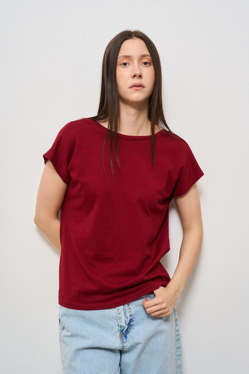 T-shirt donna girocollo rossa