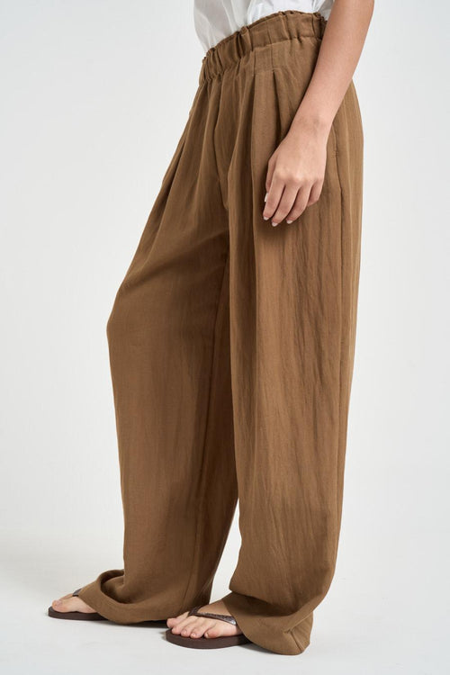 Pantalone donna con pinces cammello - 2