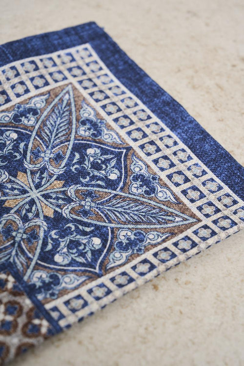 Men's clutch bag in blue pattern - 2