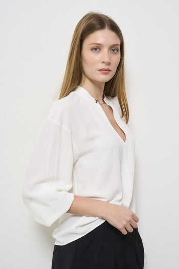 White women's blouse in georgette - 3