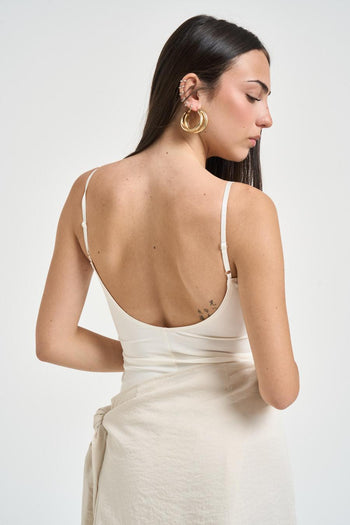 Top donna bianco con schiena scoperta - 4