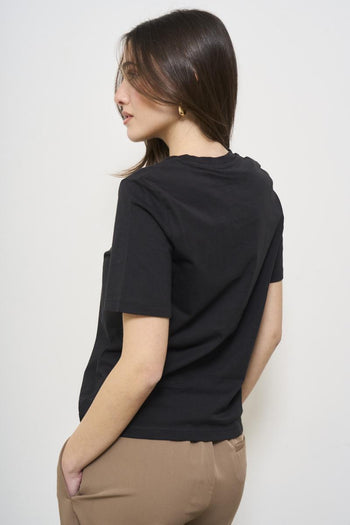 T-shirt donna girocollo nera - 3