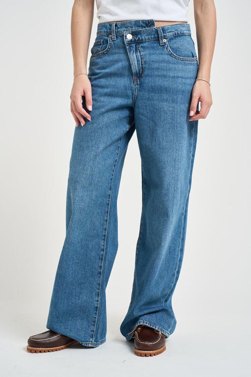 Jeans donna gamba dritta in denim blu
