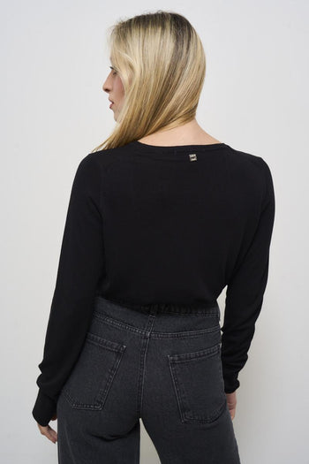 Women's black crew neck sweater - 4