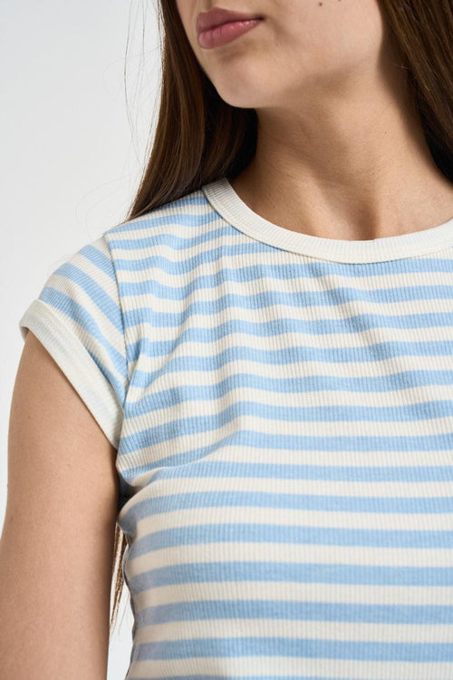 T-shirt donna a righe celeste e bianca - 2