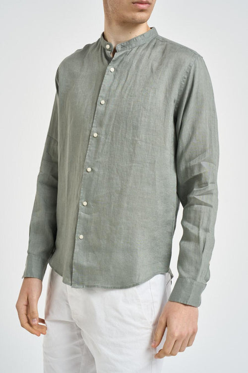 Camicia uomo in lino verde salvia