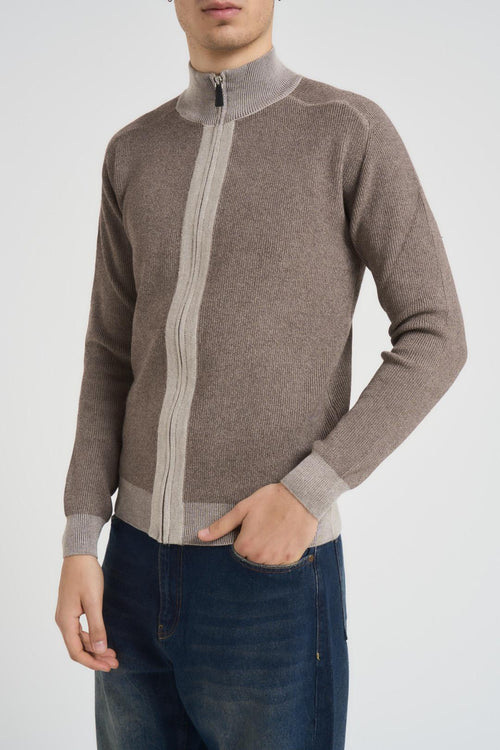 Maglia uomo a mezzo collo tortora