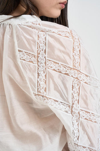 Blusa donna bianca con dettagli in pizzo - 5
