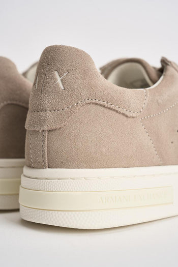 Sneakers uomo in suede beige - 8