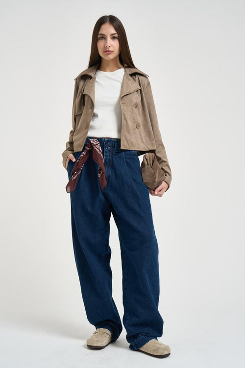Trench donna cropped in suede tortora