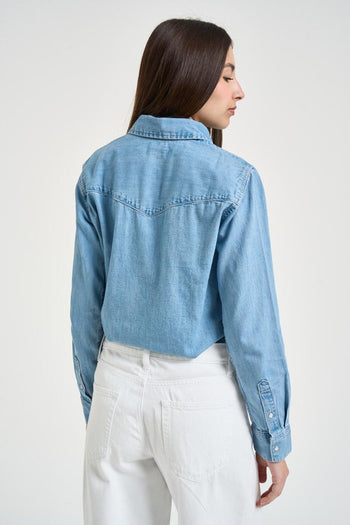 Camicia donna in denim lavaggio chiaro - 3