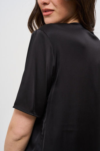 T-shirt donna girocollo nera - 4