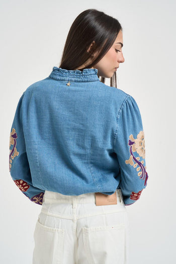 Camicia donna in denim con ricami - 5