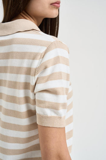 Polo donna in maglia a righe beige - 4