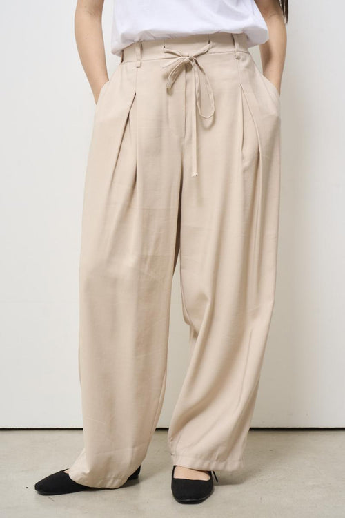 Pantalone donna beige con coulisse