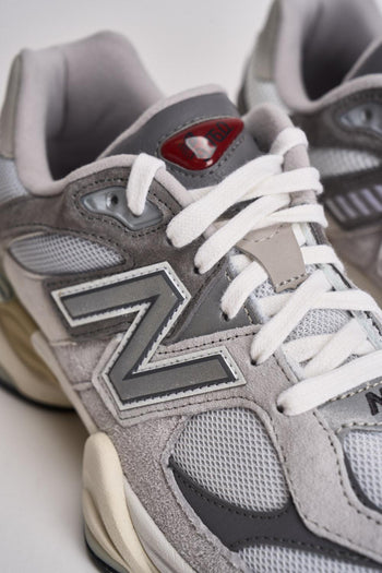 Sneakers uomo 9060 bianche e grigie - 5