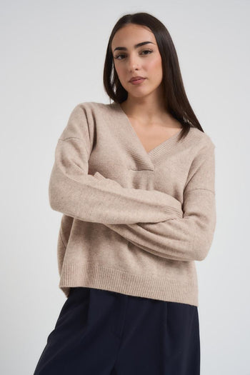 Maglia over donna scollo a V beige - 4