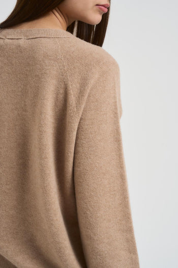 Maglia donna scollo a V cammello - 4