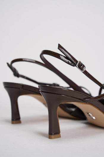 Scarpa con tacco bordeaux a punta - 6