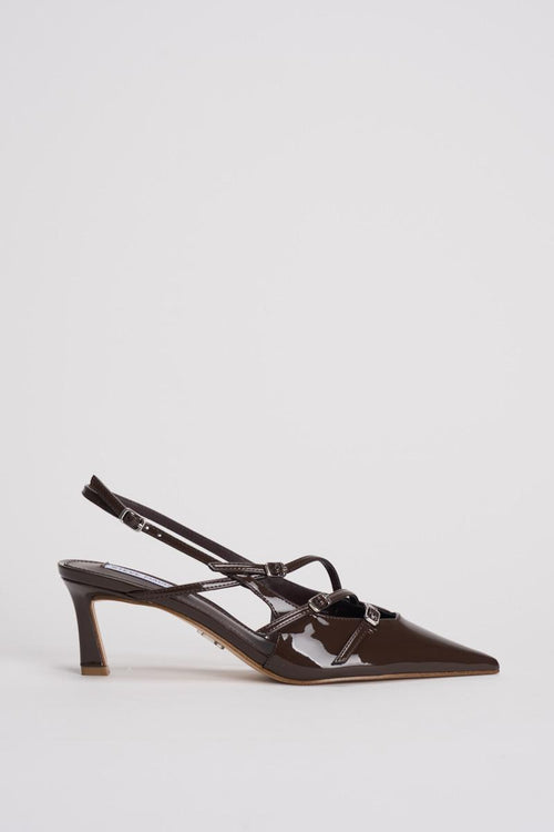 Scarpa con tacco bordeaux a punta