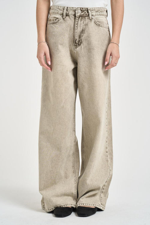 Jeans donna baggy in denim marmorizzato beige