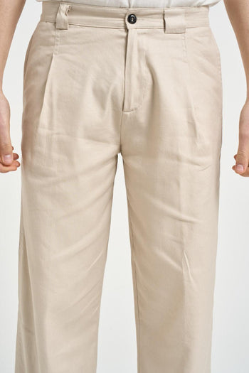 Pantalone uomo con pinces beige - 5