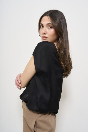 T-shirt donna girocollo satinata nera - 3
