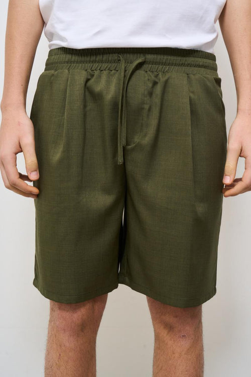 Bermuda uomo verde militare