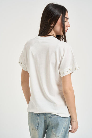 T-shirt donna girocollo bianca con strass e perle - 3