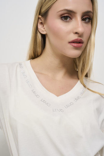 Women's white V-neck T-shirt - 3