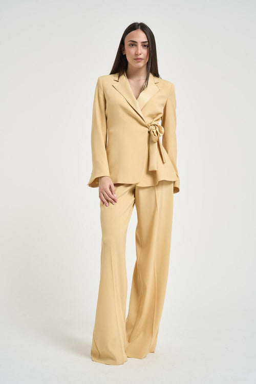 Giacca donna con fiocco giallo pastello