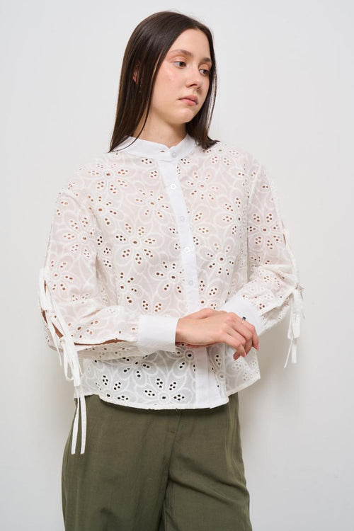 Camicia donna traforata bianca