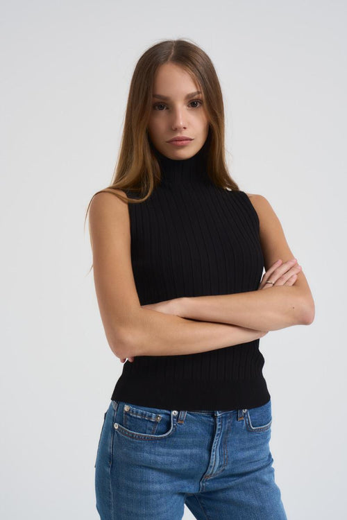 Lupetto donna smanicato nero