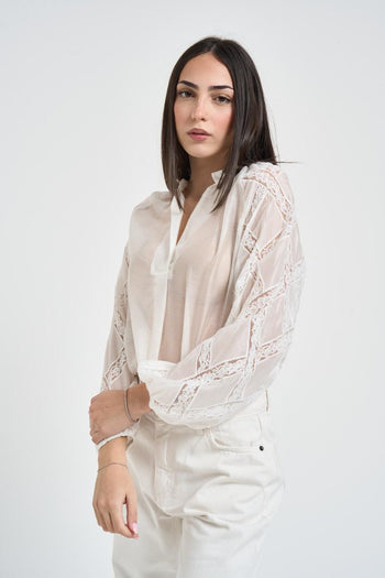 Blusa donna bianca con dettagli in pizzo - 3