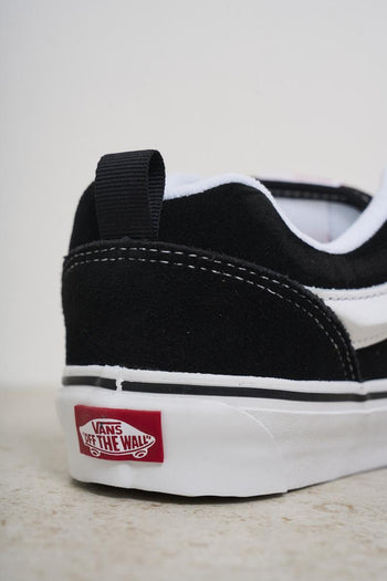 Knu Skool Women's Sneakers Black - 6