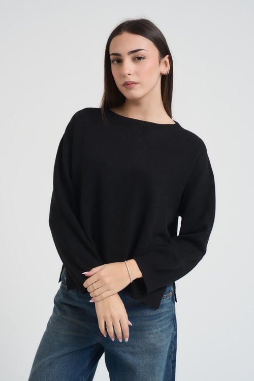 Maglia donna scollo a barca nera