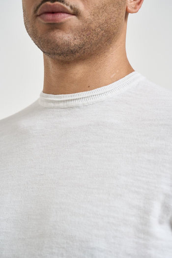 T-shirt uomo in maglia bianca - 3