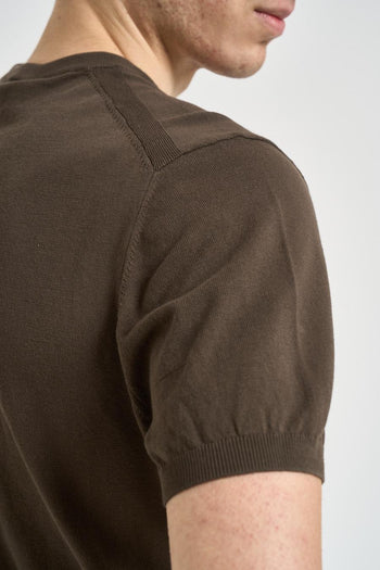 T-shirt uomo girocollo in maglia marrone - 4