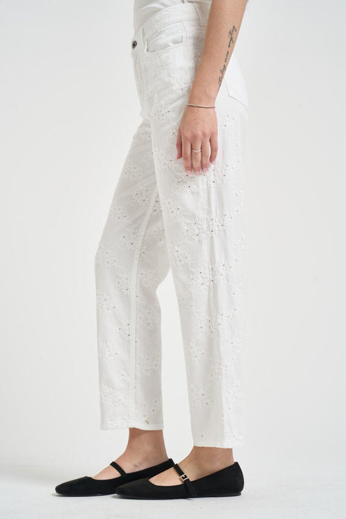 Jeans donna a sigaretta sangallo in denim bianco - 2