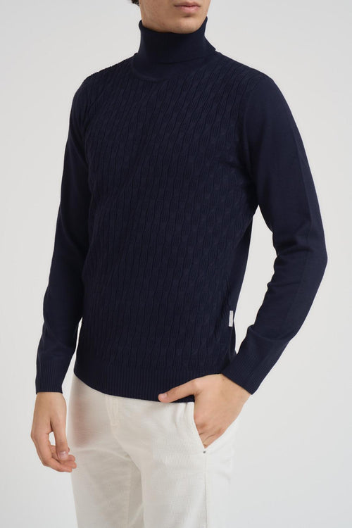 Dolcevita uomo a treccia blu