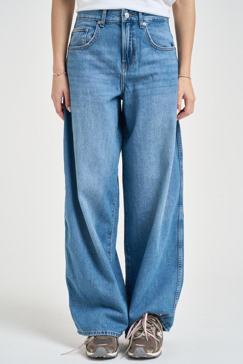 Jeans donna largo in denim blu