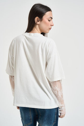 T-shirt donna bianca con maniche in pizzo - 3