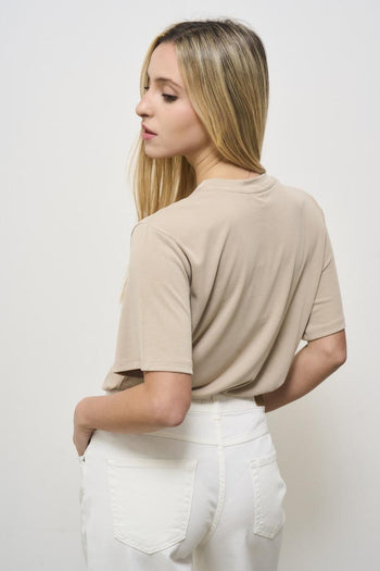 T-shirt donna girocollo beige con punti luce - 4