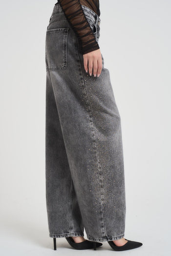 Jeans donna a palazzo in denim grigio con strass - 5
