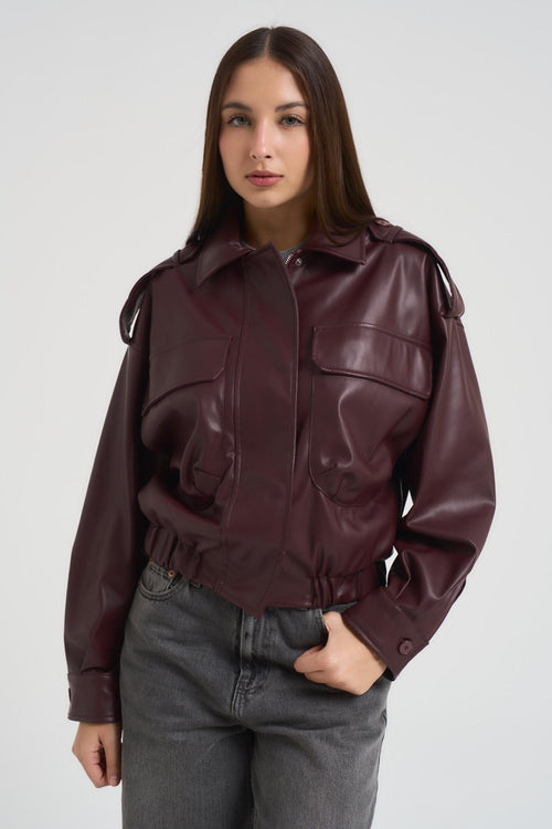 Bomber corto donna in ecopelle bordeaux